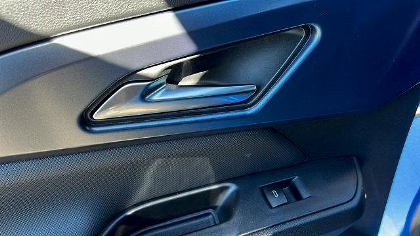 New 2026 Chevrolet Equinox EV LT w/ Convenience Package II image 12