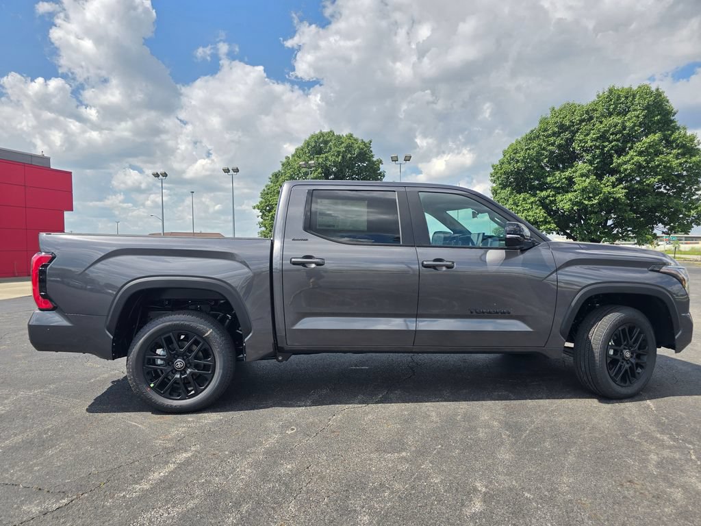New 2026 Toyota Tundra Limited AWD/4WD image 18
