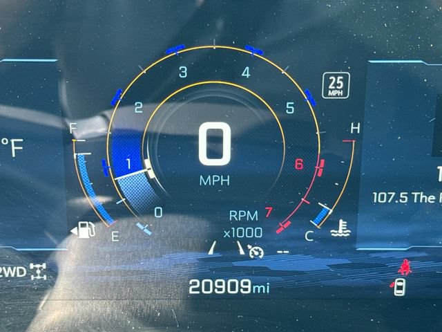 Used 2026 Chevrolet Equinox LT AWD/4WD image 18