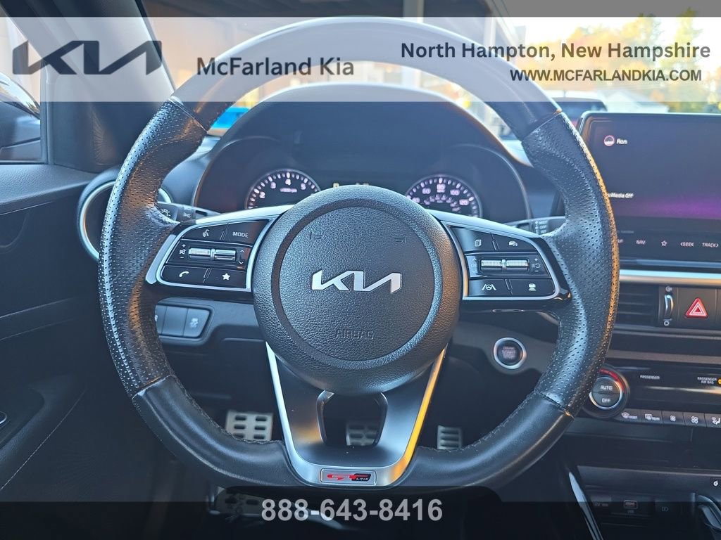 Used 2022 Kia Forte GT-Line w/ GT-Line Premium Package image 16