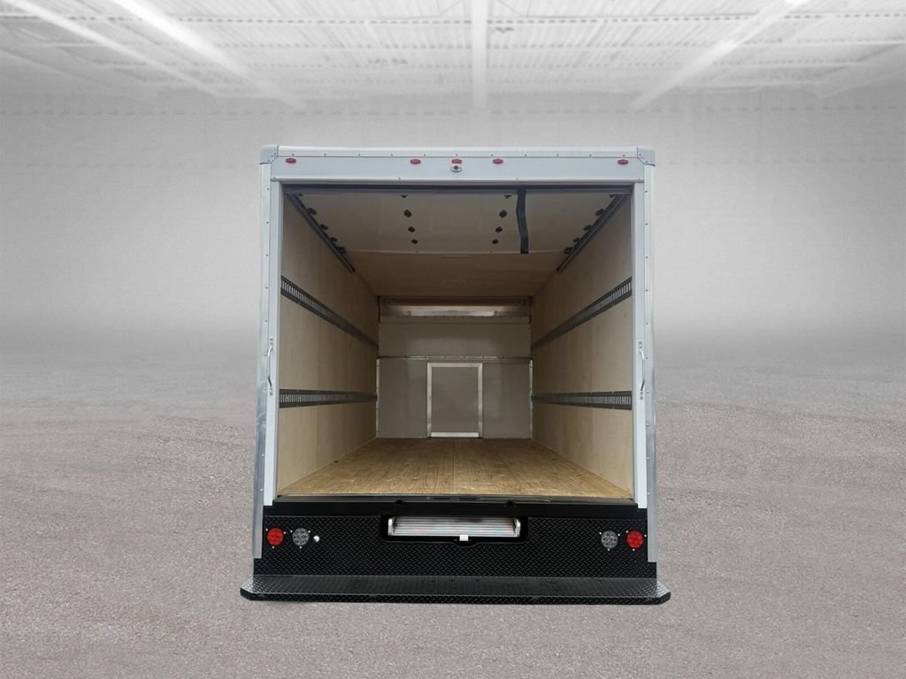 New 2027 Ford E-450 and Econoline 450 Super Duty w/ Power Equipment Group RWD image 35