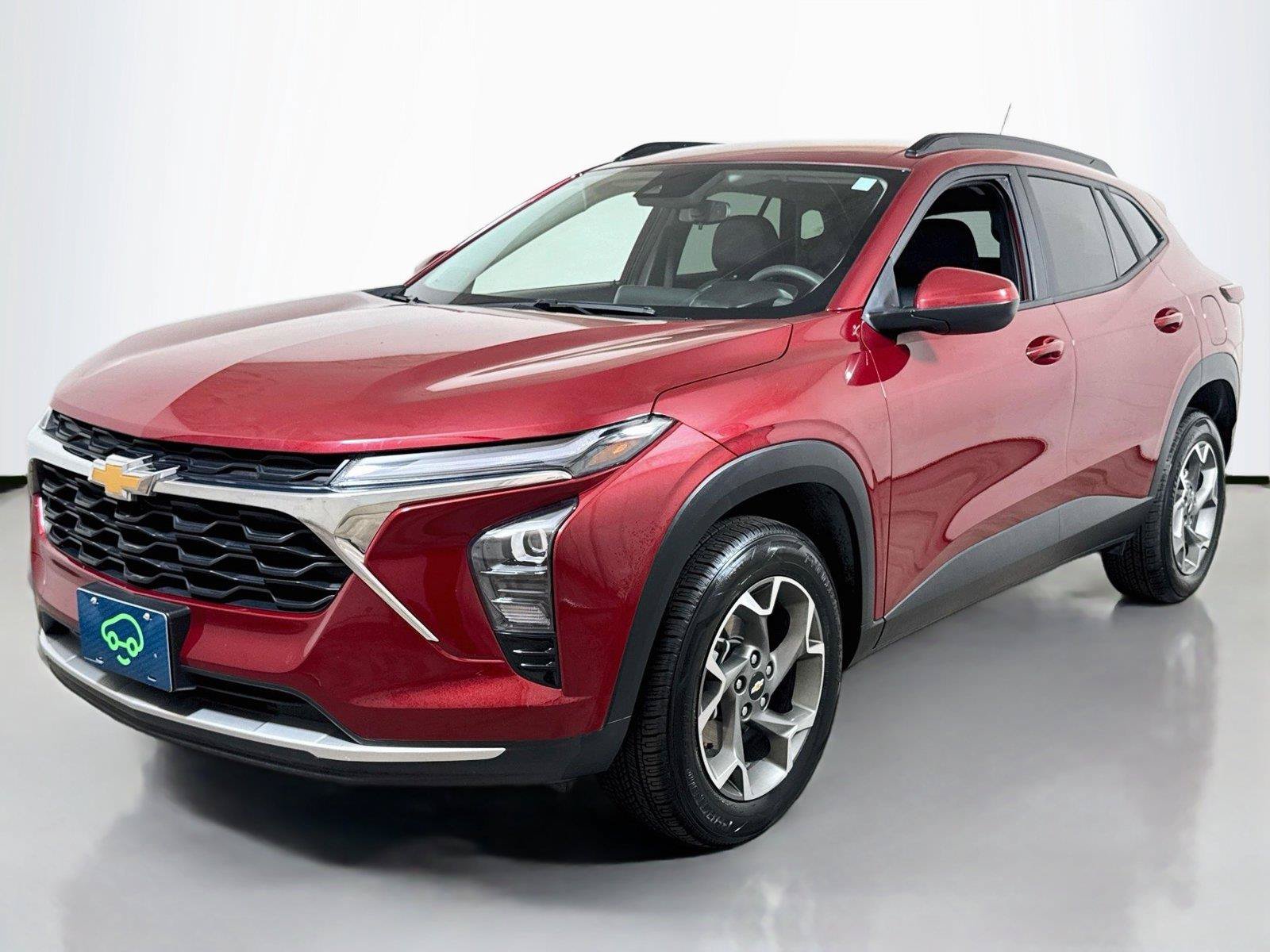 Used 2025 Chevrolet Trax LT