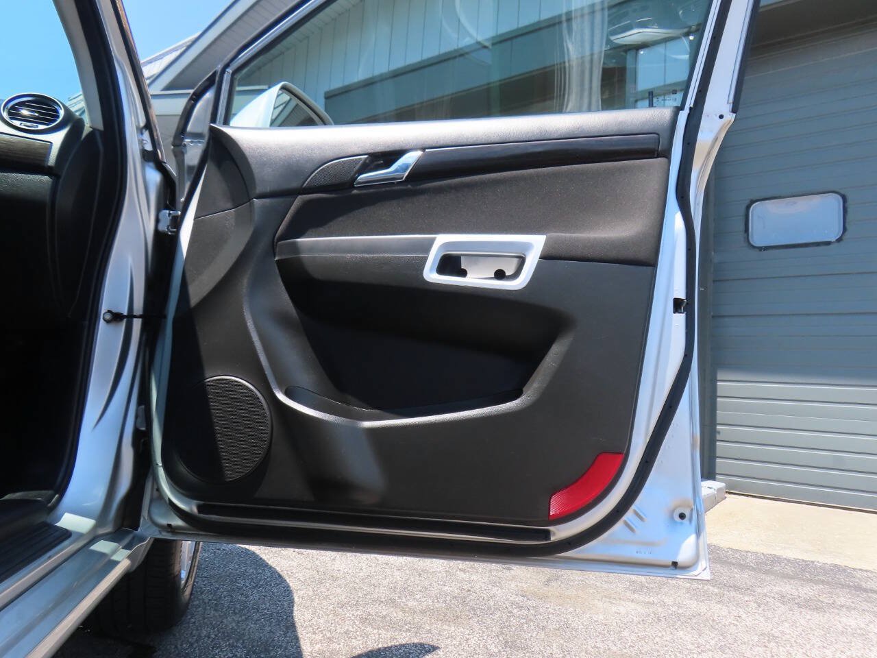 Used 2014 Chevrolet Captiva Sport LT FWD image 38