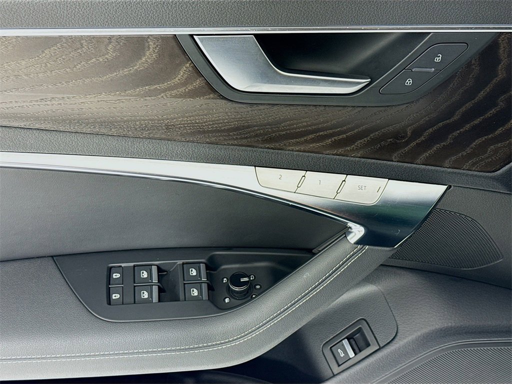 Used 2023 Audi A6 Premium Plus w/ Premium Plus Package image 11