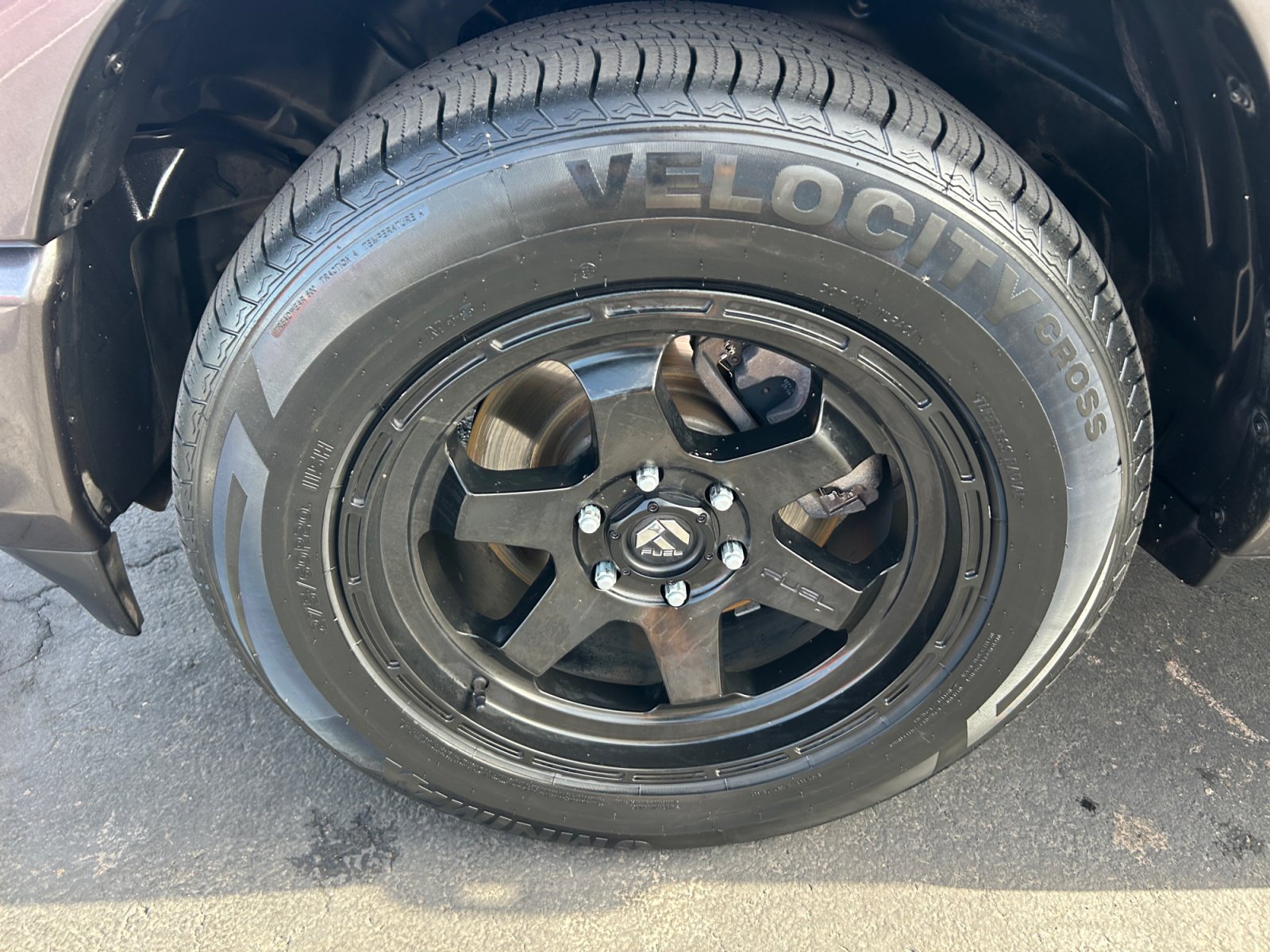 Used 2019 RAM 1500 Laramie w/ Sport Appearance Package AWD/4WD image 25