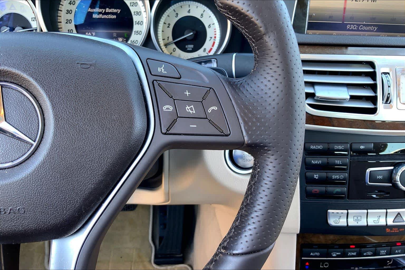 Used 2014 Mercedes-Benz E 350 Sedan image 24