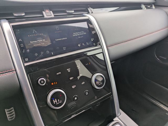 Used 2023 Land Rover Discovery Sport S R-Dynamic image 11