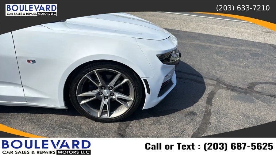 Used 2020 Chevrolet Camaro LT w/ RS Package RWD image 12
