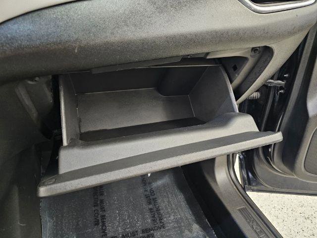 Used 2021 Chevrolet Equinox LS w/ LS Convenience Package FWD image 21