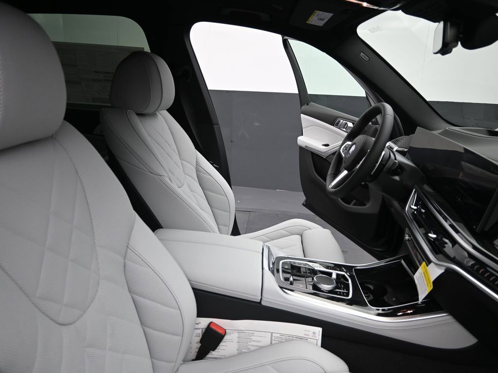 New 2026 BMW X5 xDrive50e AWD/4WD image 21