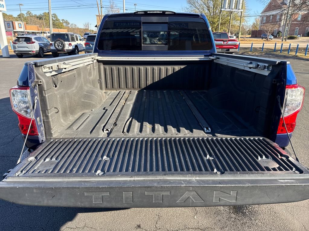 Used 2017 Nissan Titan Platinum Reserve image 24