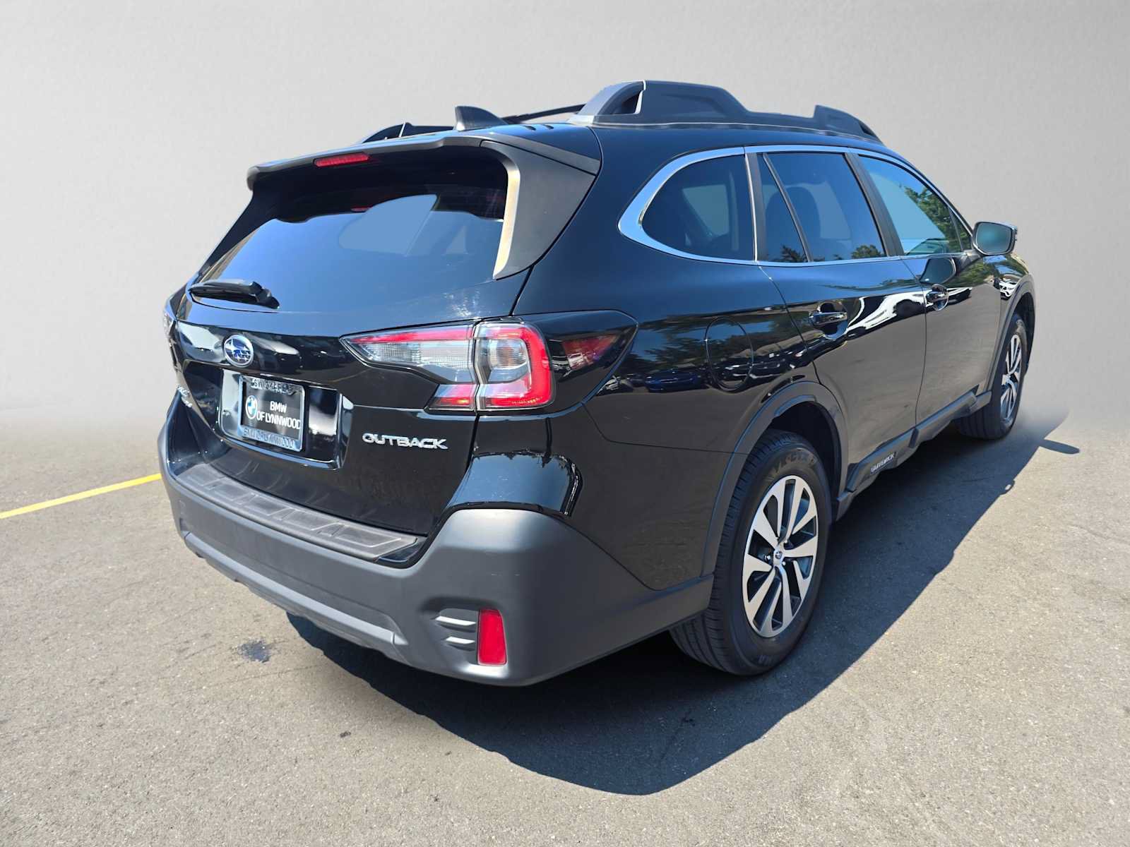 Used 2021 Subaru Outback Premium AWD/4WD image 3