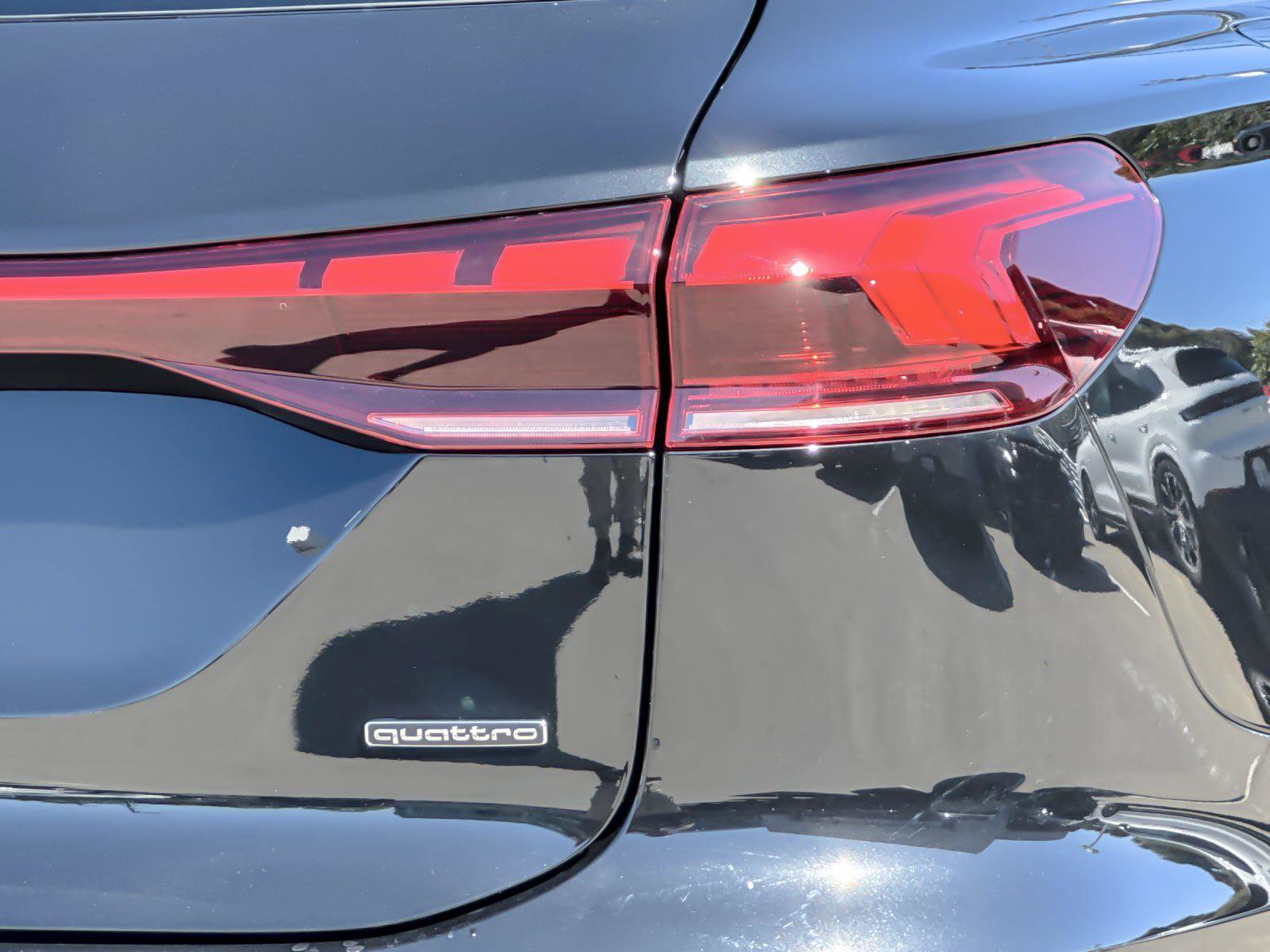 New 2025 Audi Q6 e-tron Premium Plus AWD/4WD image 26