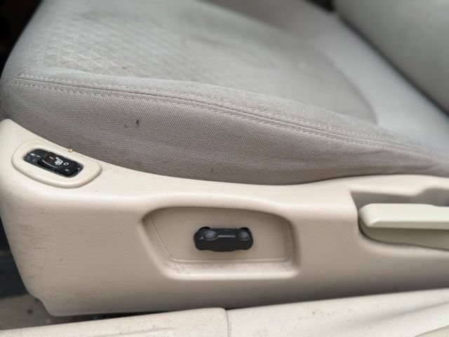 Used 2007 Chevrolet Malibu LT FWD image 48