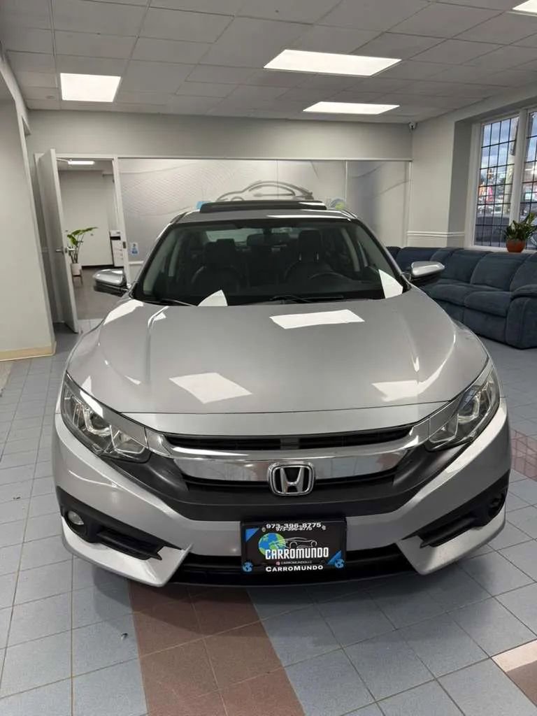 Used 2016 Honda Civic EX-L image 3