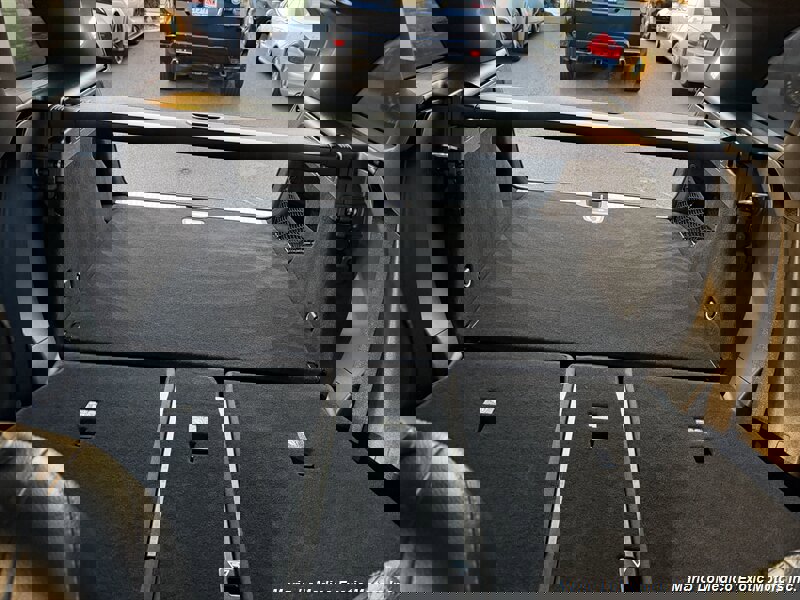 Used 2021 Mercedes-Benz GLC 300 4MATIC image 23