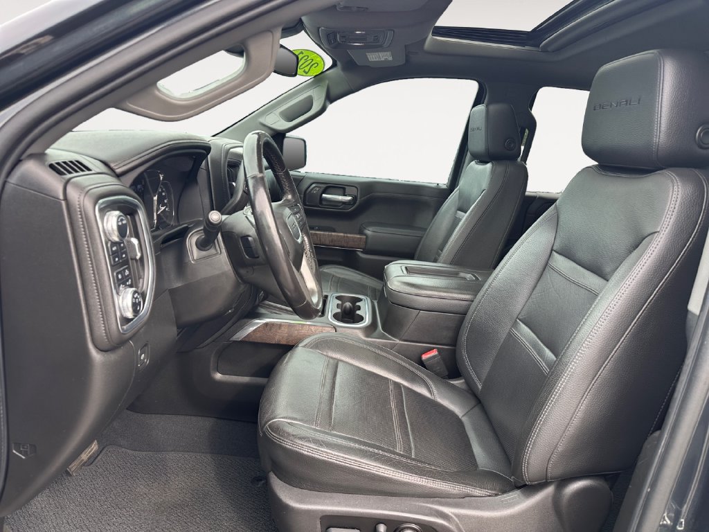 Used 2021 GMC Sierra 1500 Denali w/ Denali Premium Package AWD/4WD image 9
