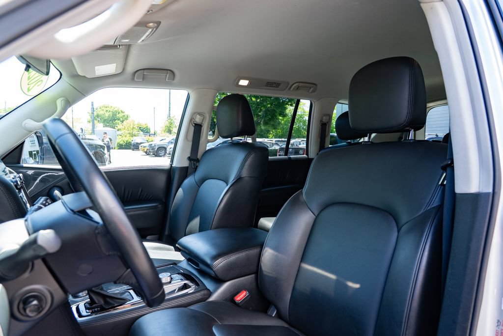 Used 2022 Nissan Armada SV AWD/4WD image 21