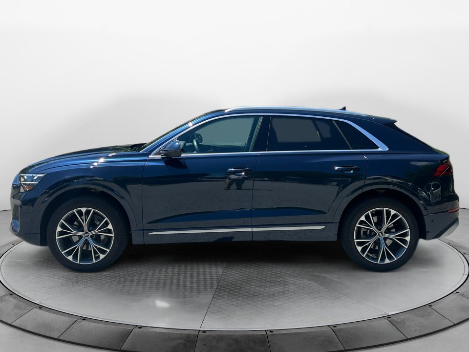 Used 2025 Audi Q8 Premium Plus w/ Premium Plus Package AWD/4WD image 4
