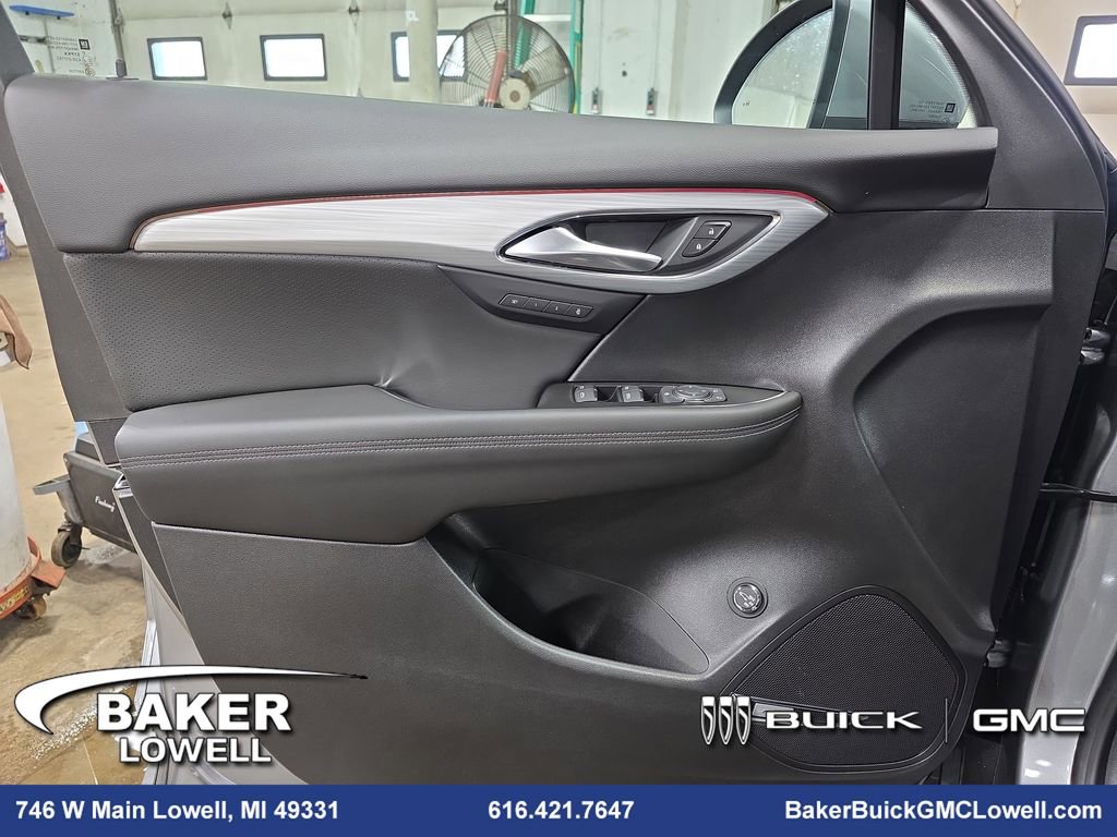 New 2026 Buick Envision Avenir image 27