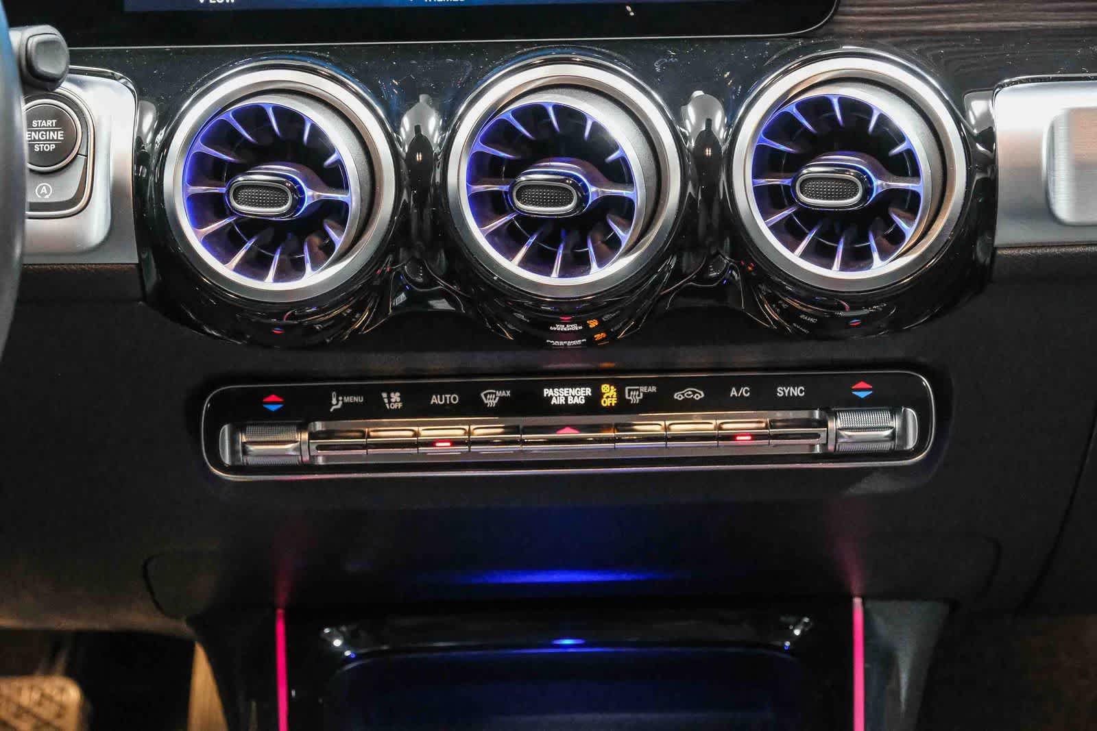 Used 2023 Mercedes-Benz GLB 250 image 17