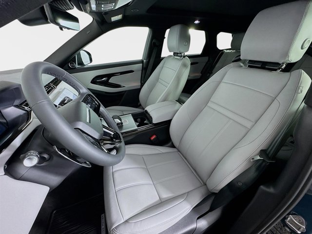 Used 2026 Land Rover Range Rover Evoque S image 11