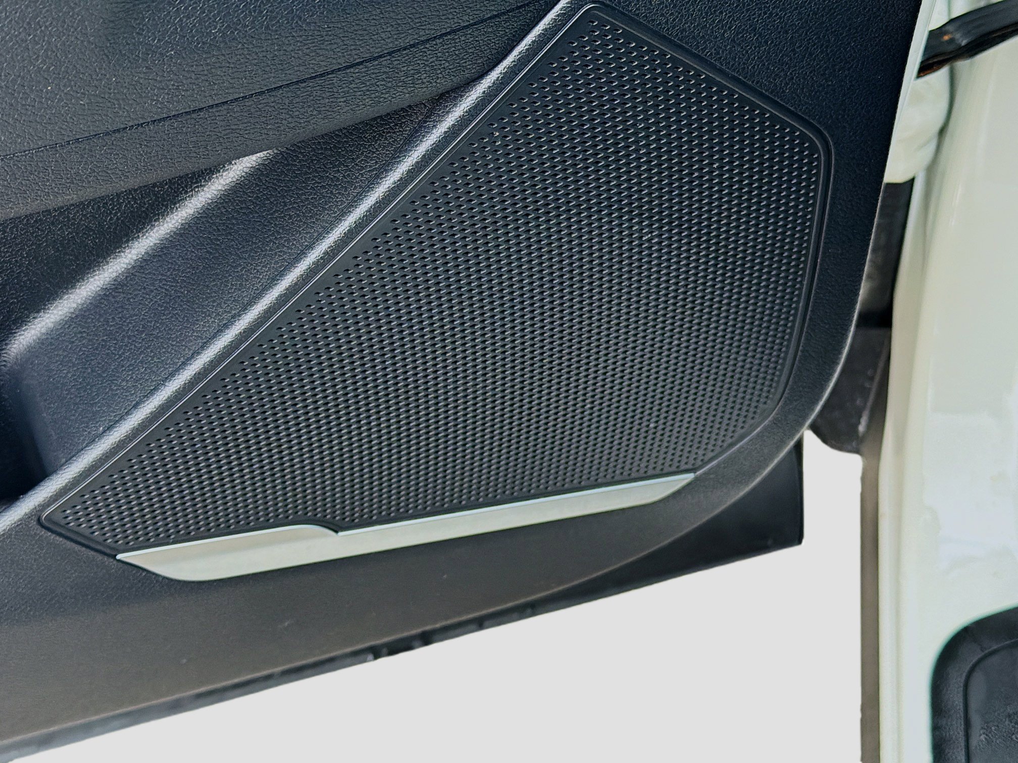 Used 2024 Kia Sportage LX image 23