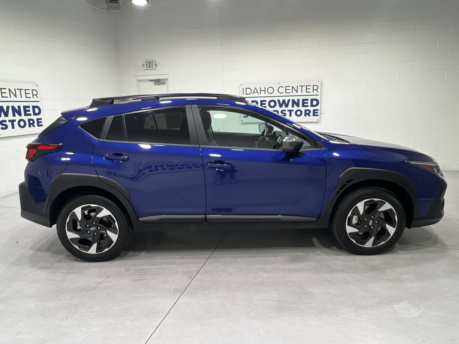 Certified 2026 Subaru Crosstrek 2.5i Limited w/ Crosstrek Mirror Package AWD/4WD image 9
