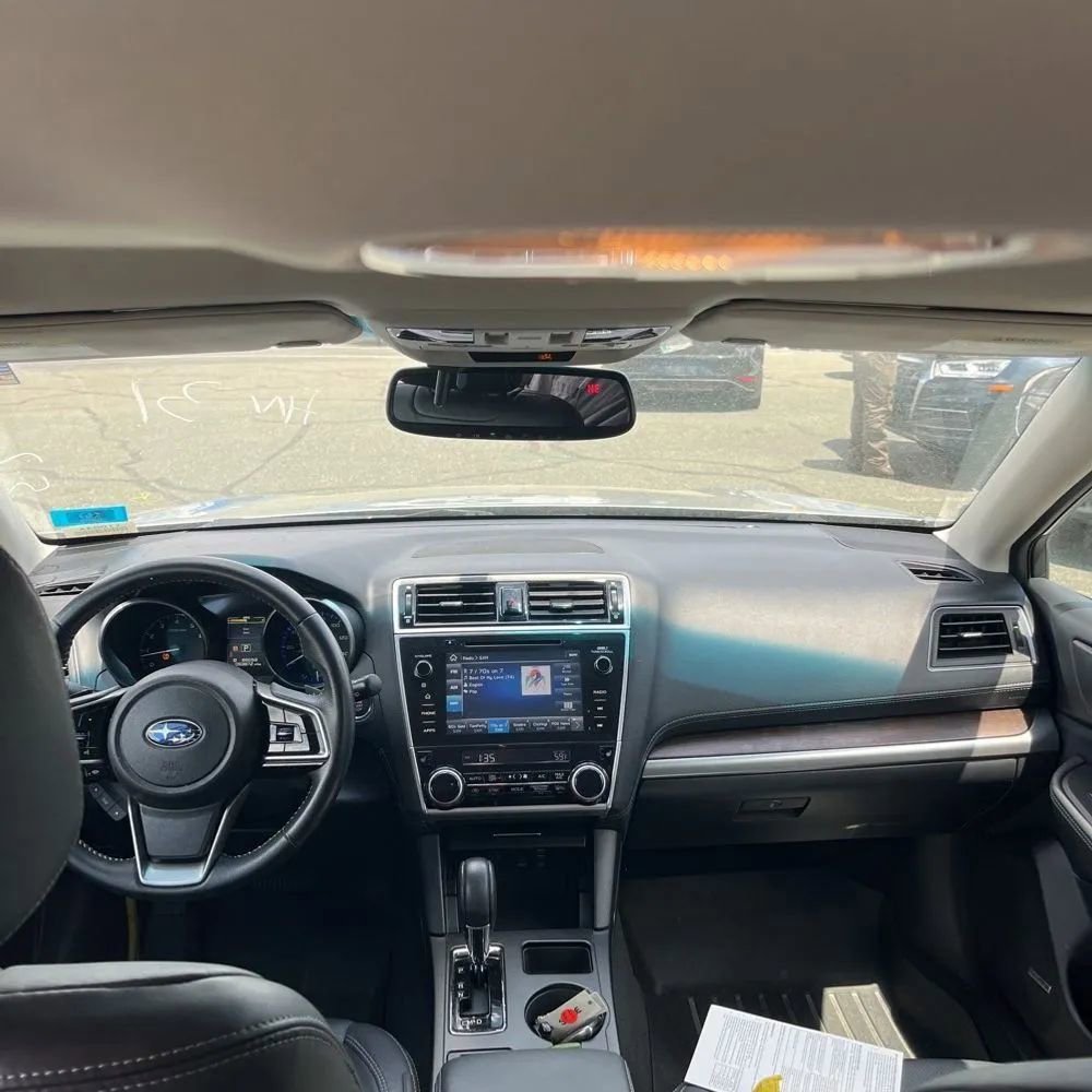 Used 2018 Subaru Outback 2.5i Limited AWD/4WD image 25