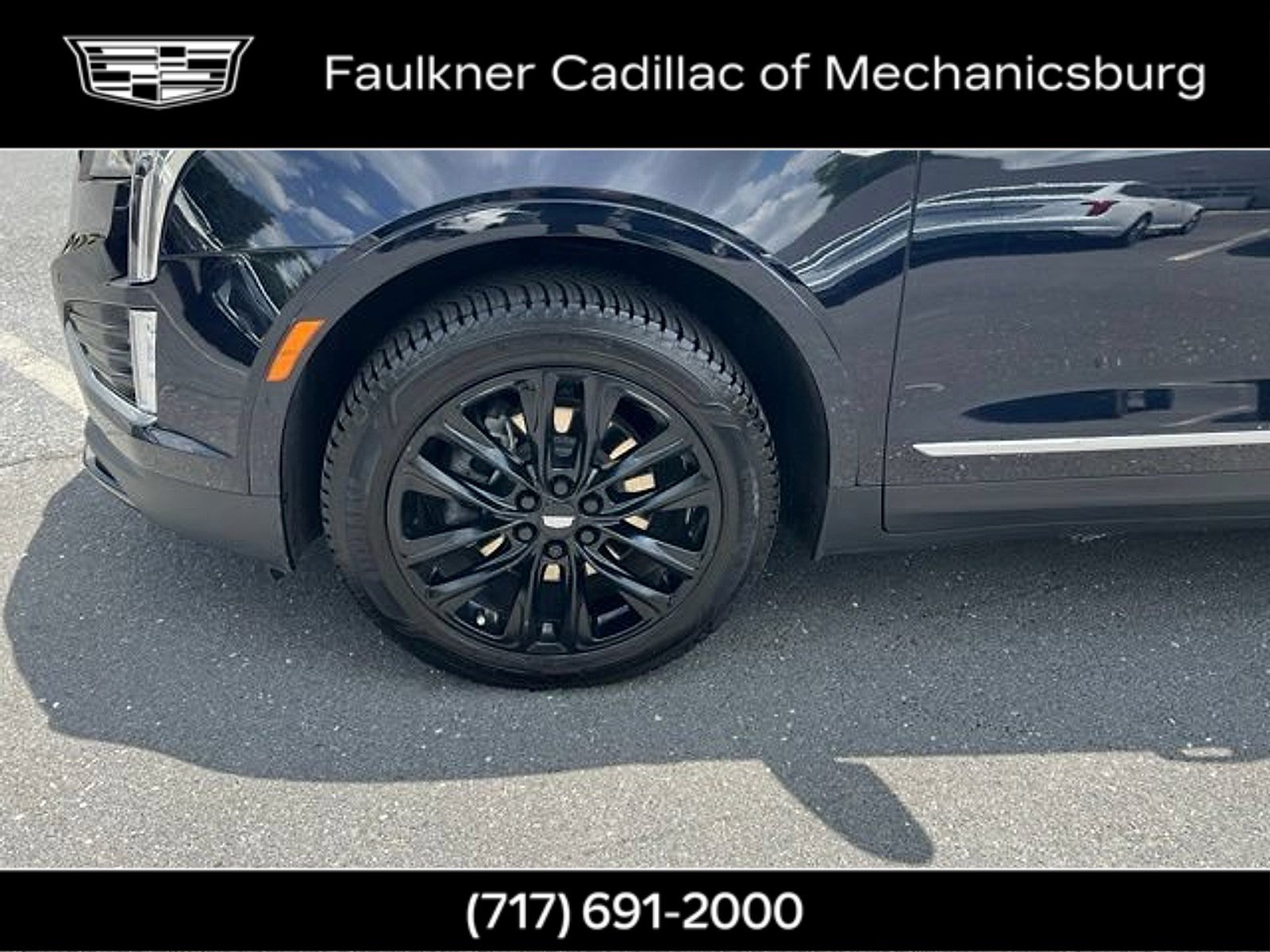 Used 2022 Cadillac XT5 Luxury w/ LPO, Floor Liner Package AWD/4WD image 27