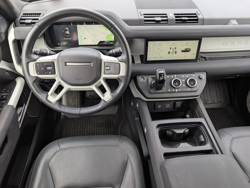 Used 2023 Land Rover Defender 110 S AWD/4WD image 20