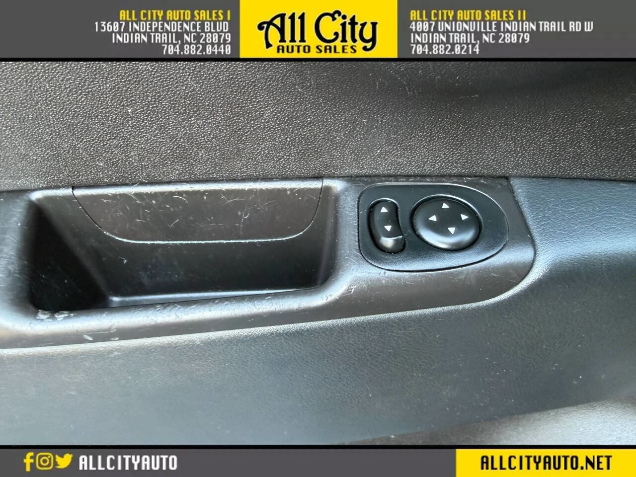 Used 2015 FIAT 500 Abarth w/ Beats Audio Package image 20