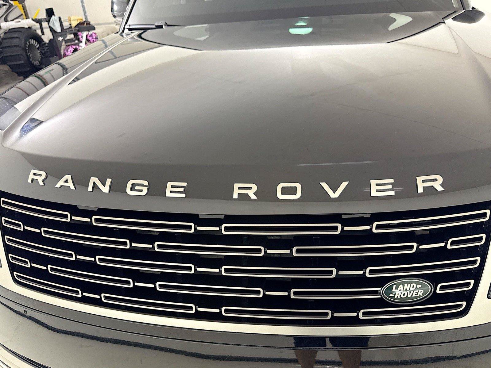 Used 2024 Land Rover Range Rover SE AWD/4WD image 35