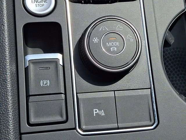 Used 2021 Volkswagen Atlas SE image 26