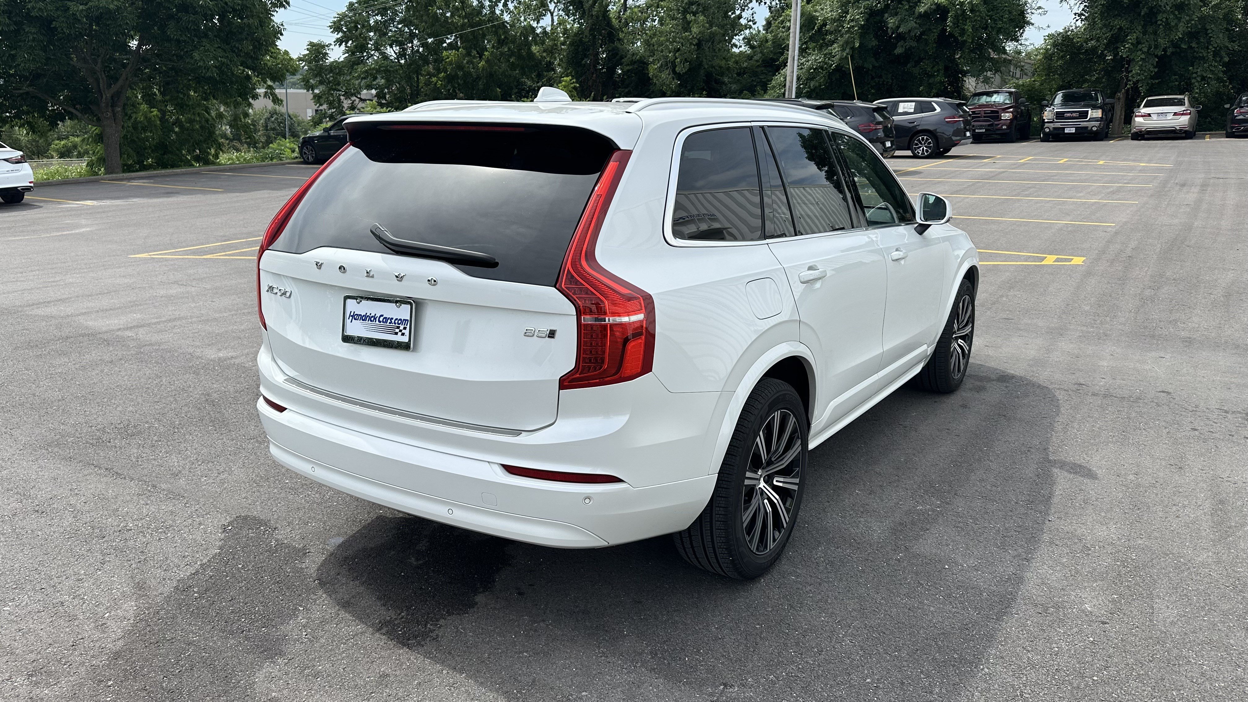 Used 2023 Volvo XC90 B5 Core w/ Protection Package Premier AWD/4WD image 10