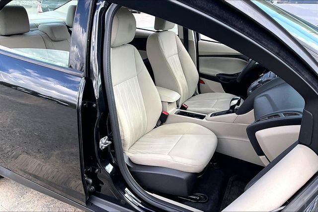 Used 2015 Ford Focus SE image 7
