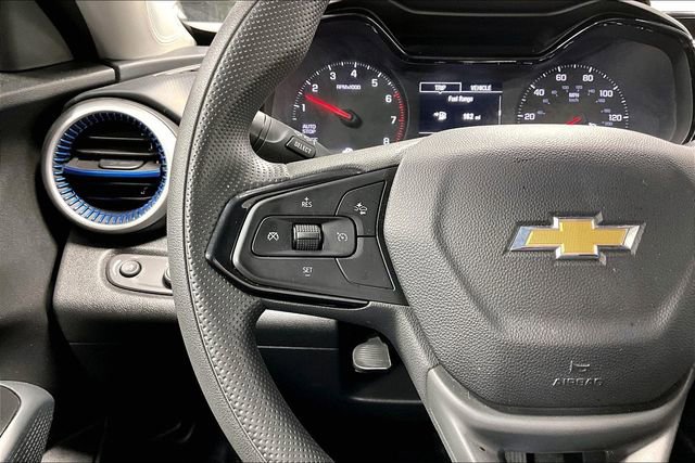 Used 2025 Chevrolet Trax LS image 11