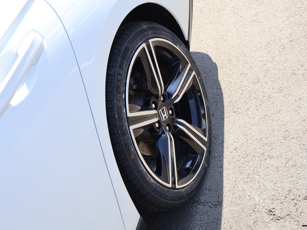 Used 2023 Honda Accord Sport image 30