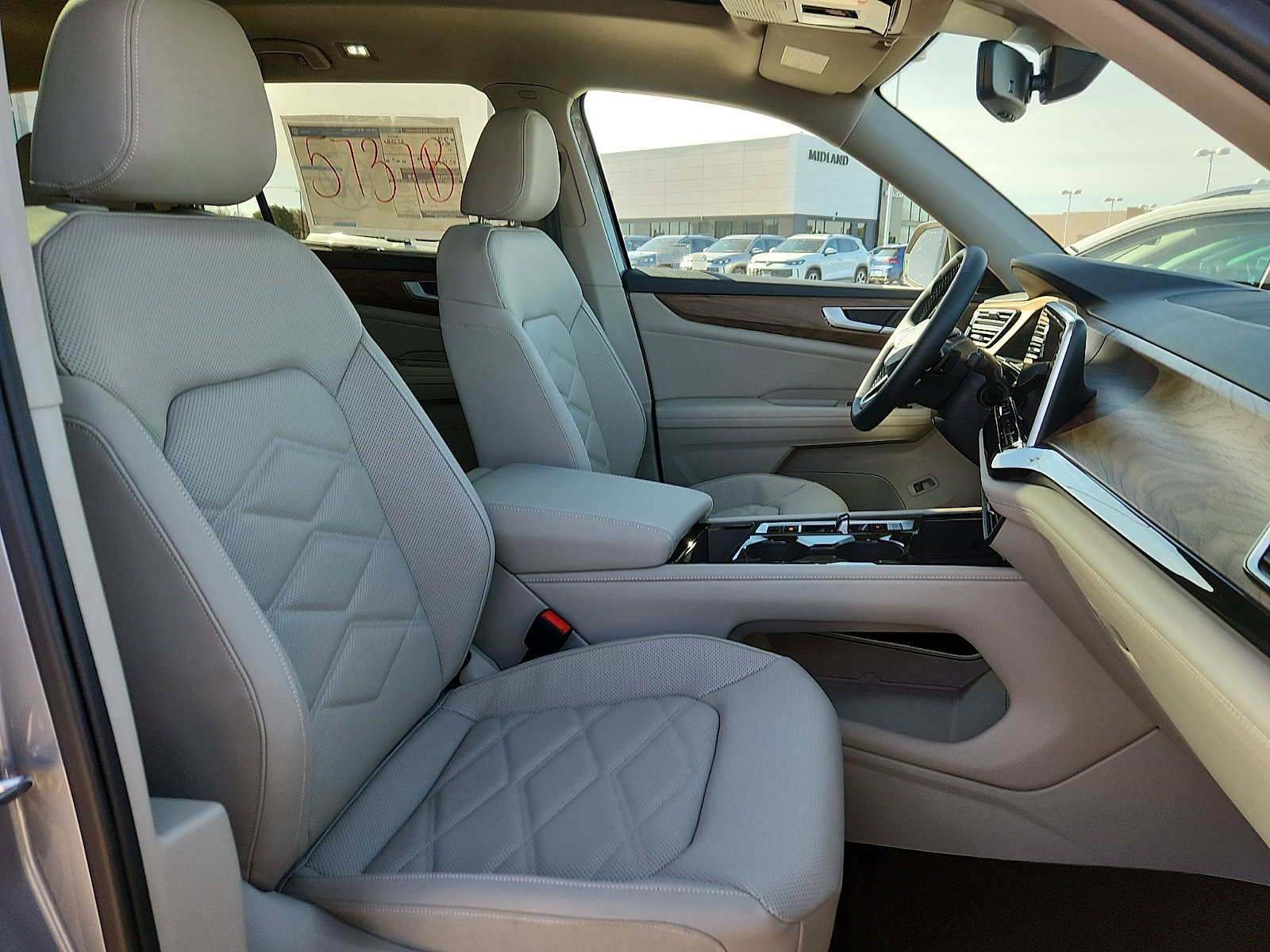 New 2026 Volkswagen Atlas SE image 15