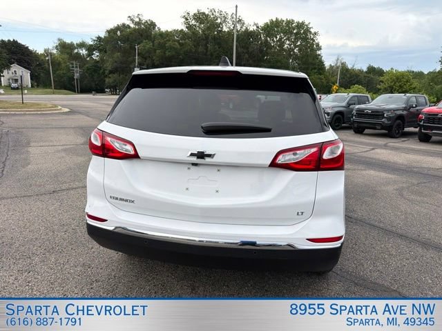 Used 2020 Chevrolet Equinox LT w/ Driver Convenience Package FWD image 4