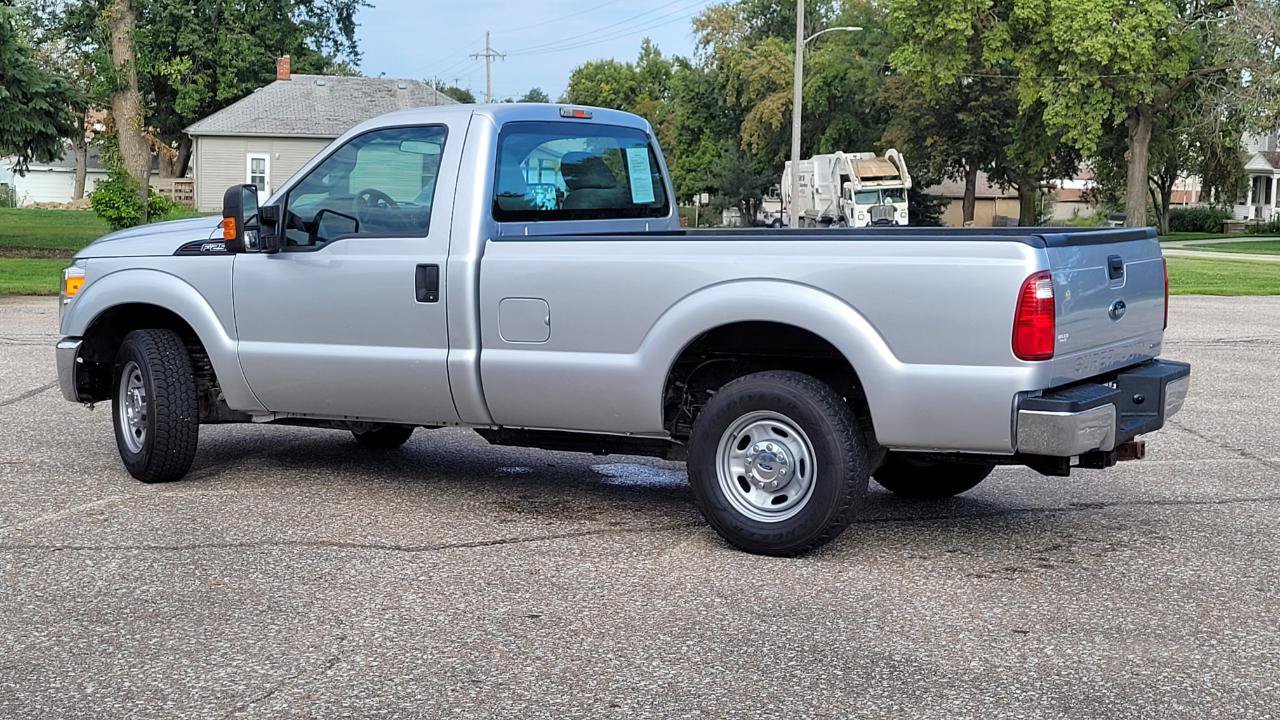 Used 2016 Ford F250 XL w/ Power Equipment Group RWD image 3
