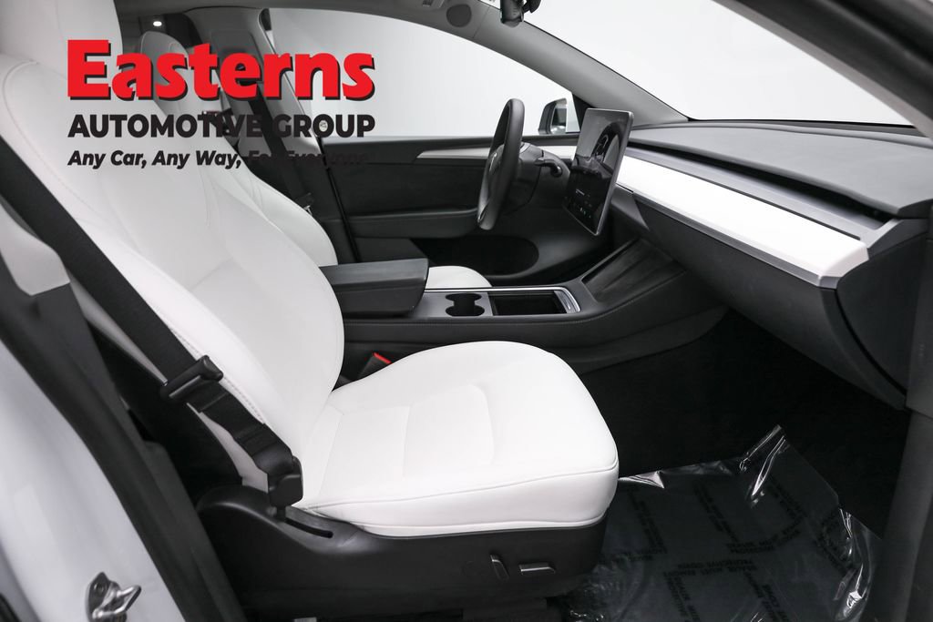 Used 2023 Tesla Model Y Long Range image 21