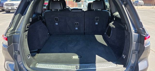Used 2024 Jeep Grand Cherokee Overland AWD/4WD image 7
