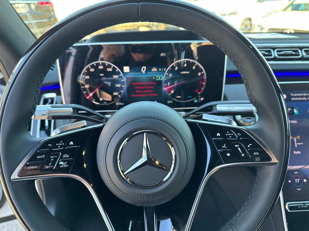 New 2025 Mercedes-Benz S 580 4MATIC Sedan image 26
