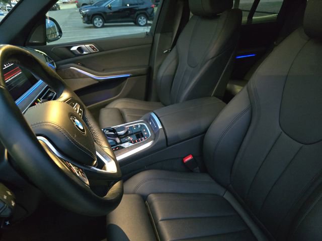 Used 2021 BMW X5 xDrive40i w/ Premium Package image 15