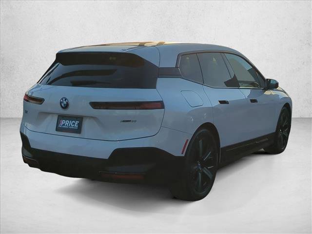 Certified 2023 BMW iX xDrive50 w/ Premium Package AWD/4WD image 5