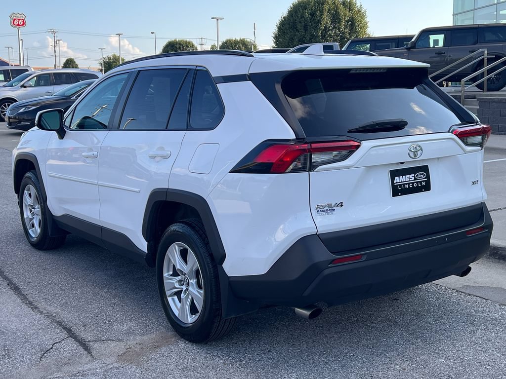 Used 2019 Toyota RAV4 XLE w/ Protection Package FWD image 4