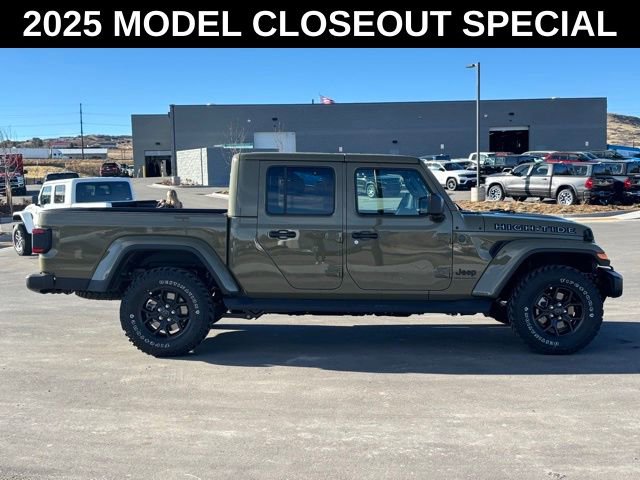 New 2025 Jeep Gladiator High Tide image 7