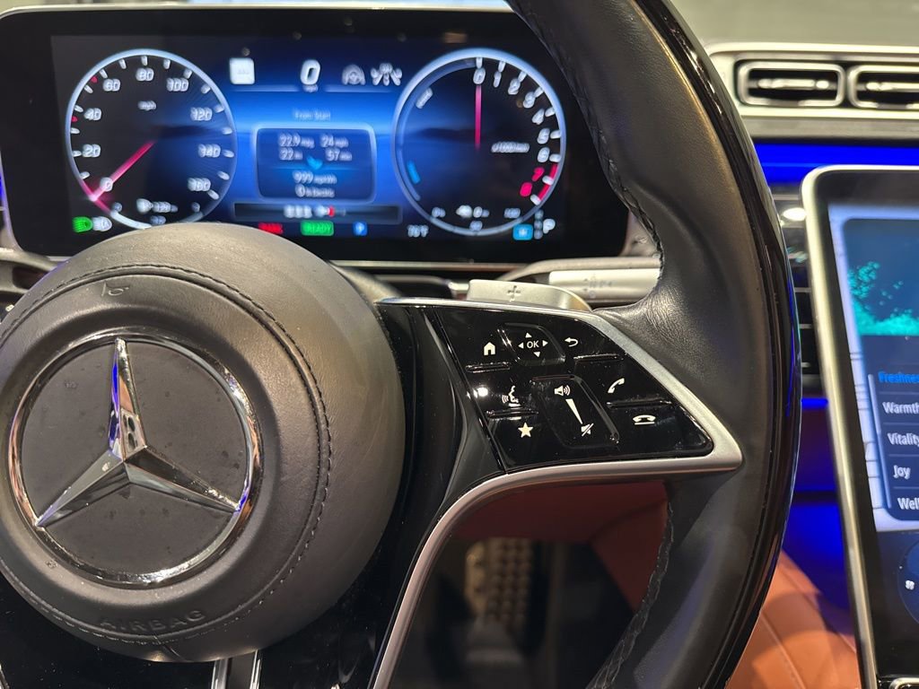 Used 2024 Mercedes-Benz S 580e 4MATIC Sedan image 32