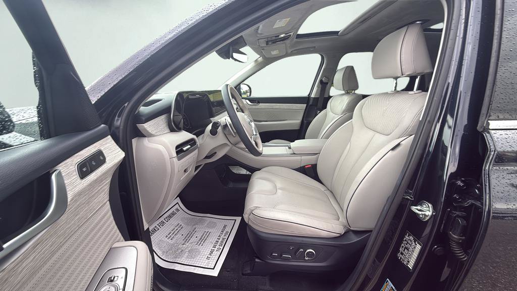 Used 2025 Hyundai Palisade Calligraphy AWD/4WD image 21